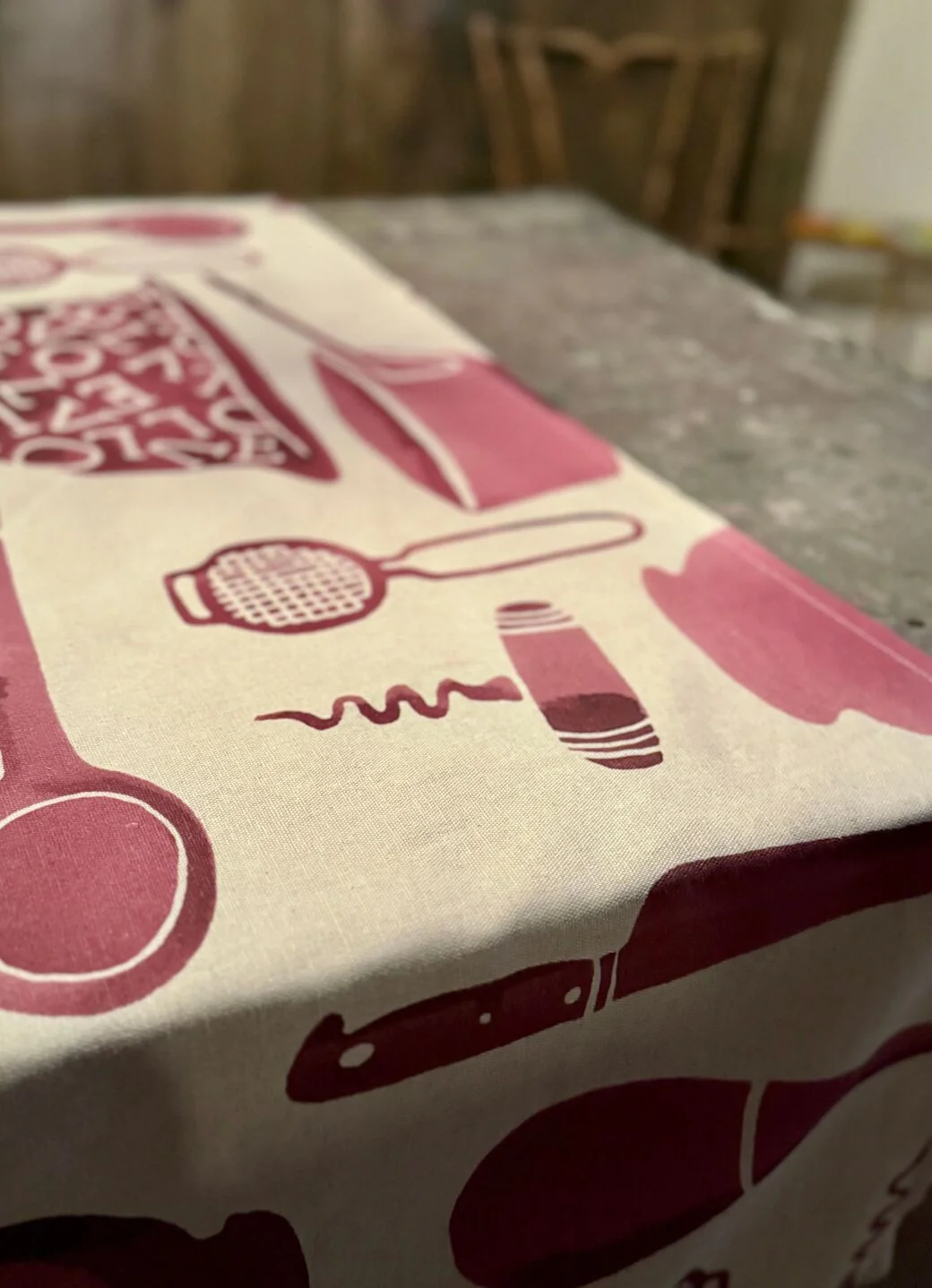 Kitchen Life Tablecloth 156cm x 250cm - Image 2